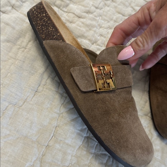 Slides - Picture 2 of 3